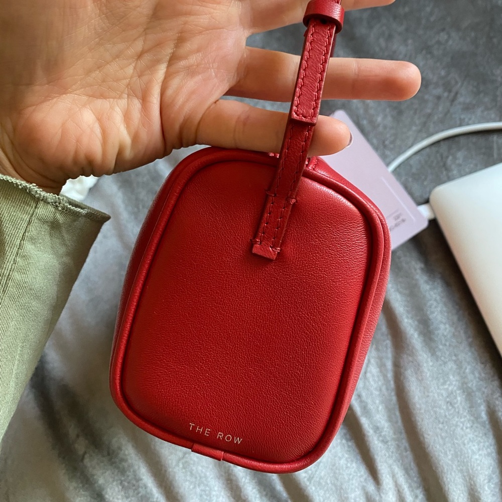 The Row 90’s bag - Lipstick